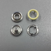 Кнопка рубашечная 9,5мм Открытая в Нальчике