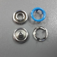 Кнопка рубашечная 9,5мм Открытая в Нальчике