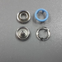 Кнопка рубашечная 9,5мм Открытая в Нальчике