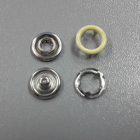 Кнопка рубашечная 9,5мм Открытая в Нальчике