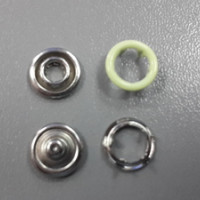 Кнопка рубашечная 9,5мм Открытая в Нальчике