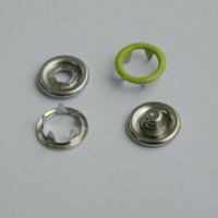 Кнопка рубашечная 15мм открытая в Нальчике