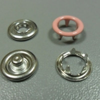 Кнопка рубашечная 15мм открытая в Нальчике