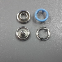 Кнопка рубашечная 15мм открытая в Нальчике