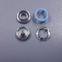 Кнопка рубашечная 15мм открытая в Нальчике