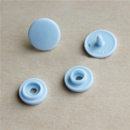 Кнопка пластик в Нальчике